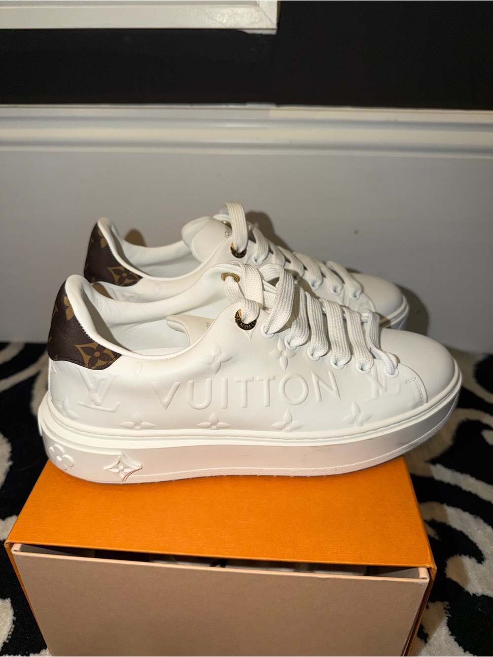 Louis Vuitton Time Out sneakers